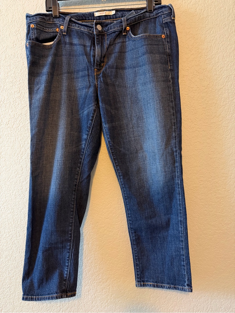 Levi's Women's Size 12 (32 waist) Boyfriend Jeans